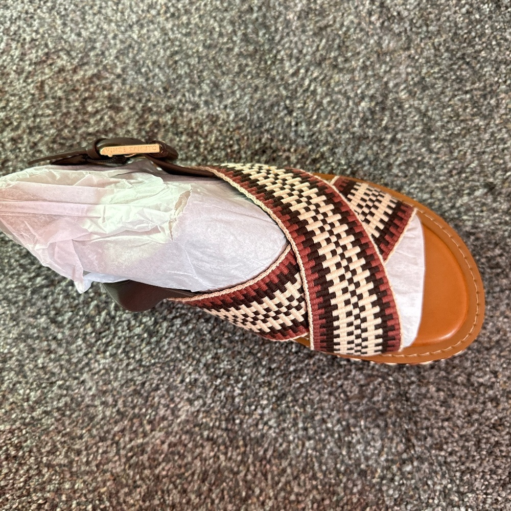 Sandals. Brand new